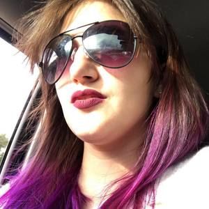 Meet your Posher, Nicole